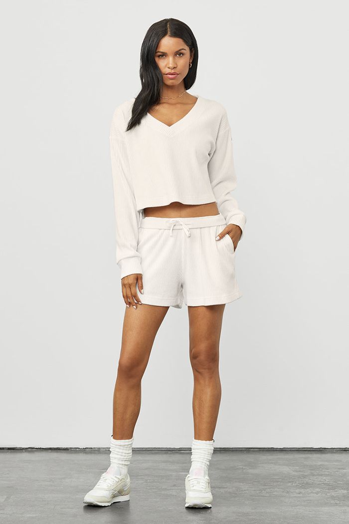 Alo Yoga Muse Short Dam Vita | 9162087-LE